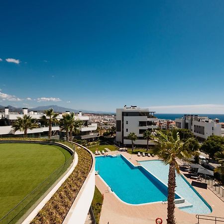 Luxurious 2 Bedroom Apartment Close To The Beach In Estepona Eksteriør billede