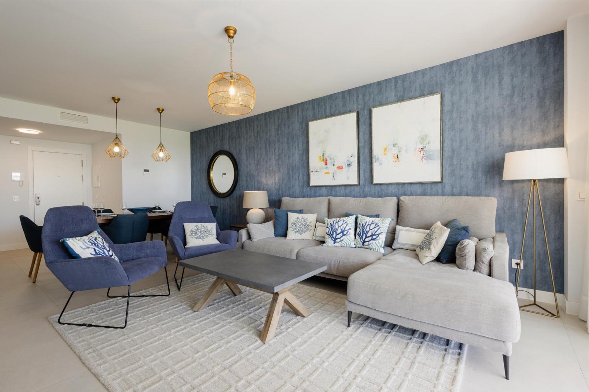 Luxurious 2 Bedroom Apartment Close To The Beach In Estepona Eksteriør billede